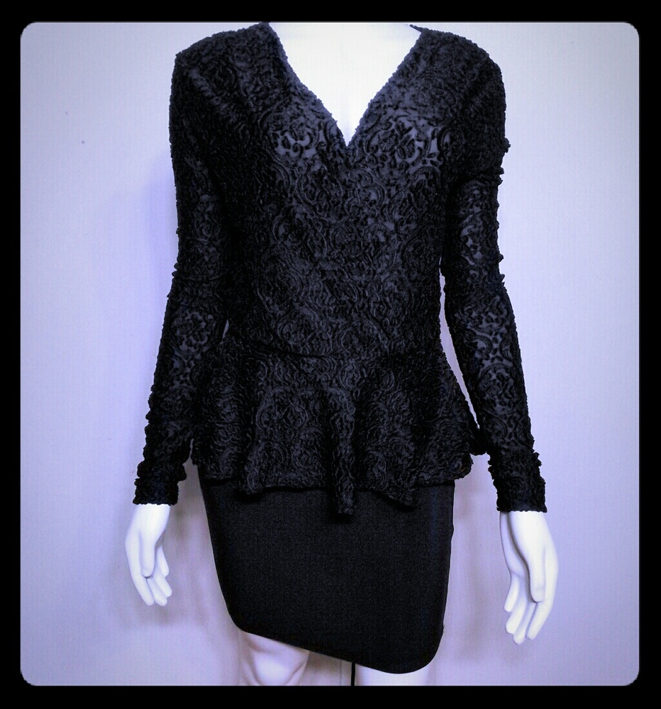 FOREIGN EXCHANGE • Flocked Flirty Dress / (S)